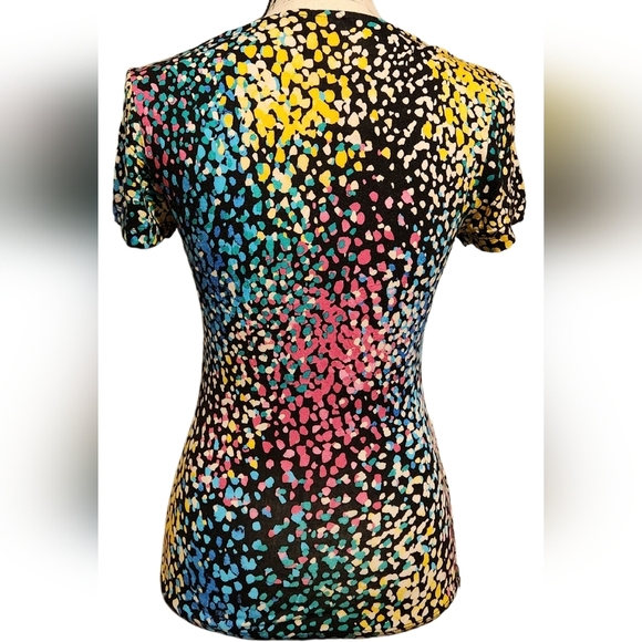 Cable & Gauge Twist V-neck Blouse - Picture 2 of 3